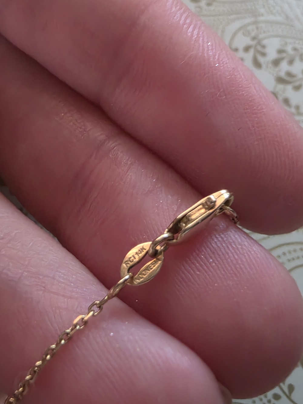 Na Hoku White Akoya Pearl & 14K Yellow Gold Diamond Bracelet - Picture 6 of 6